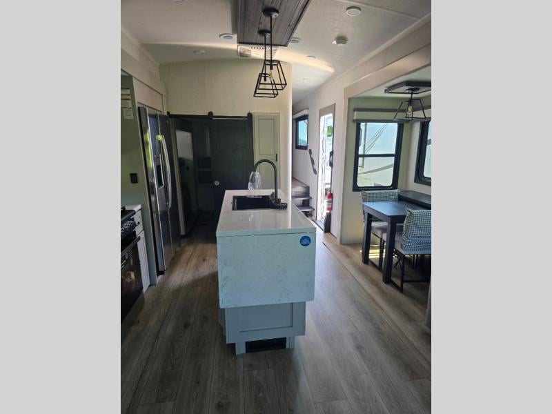 New 2026 Jayco North Point 377RLBH - photo - 62