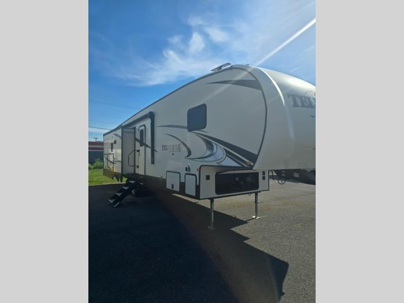Pre-Owned 2022 Starcraft Telluride 338MBH - photo - 0