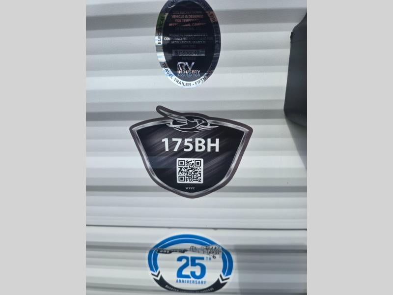 New 2027 Jayco Jay Flight 175BH - photo - 3