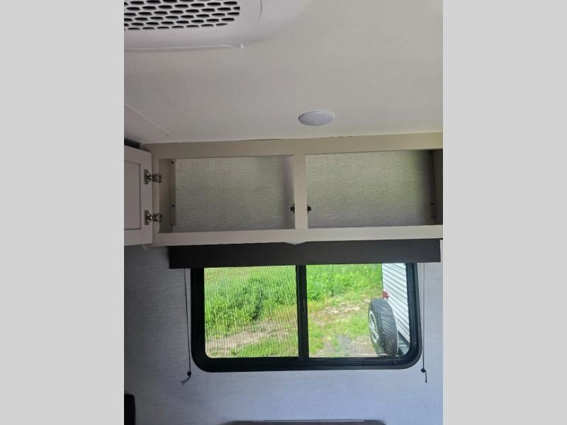 New 2027 Jayco Jay Flight 175BH - photo - 12