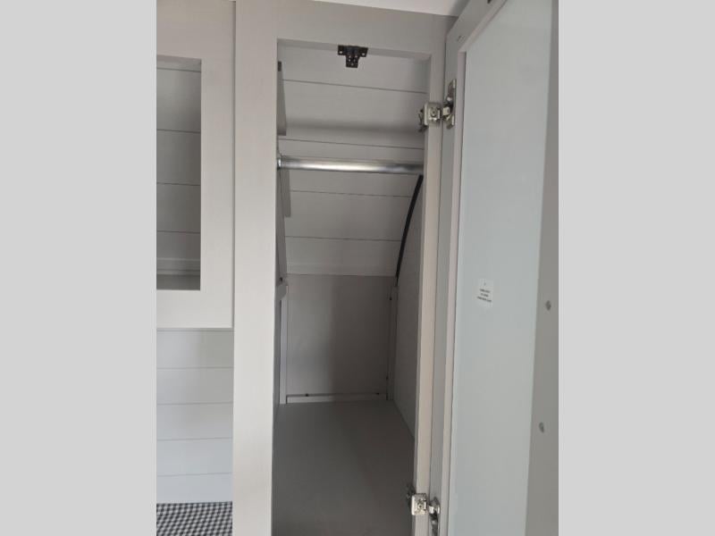 New 2027 Jayco Jay Flight 175BH - photo - 36