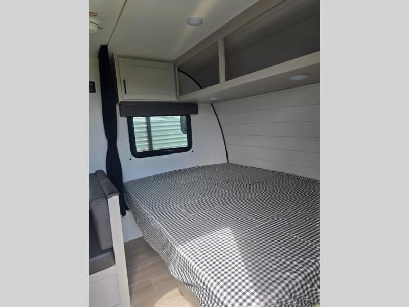 New 2027 Jayco Jay Flight 175BH - photo - 9