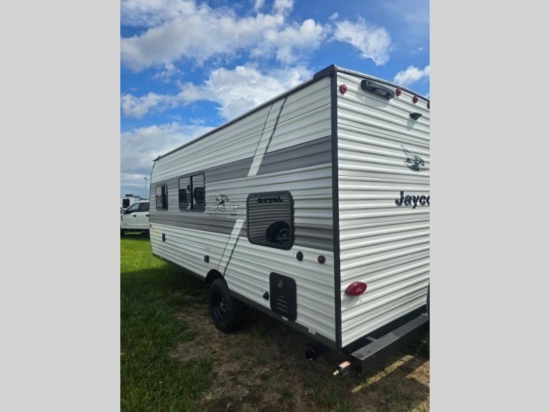 New 2027 Jayco Jay Flight 175BH - photo - 6