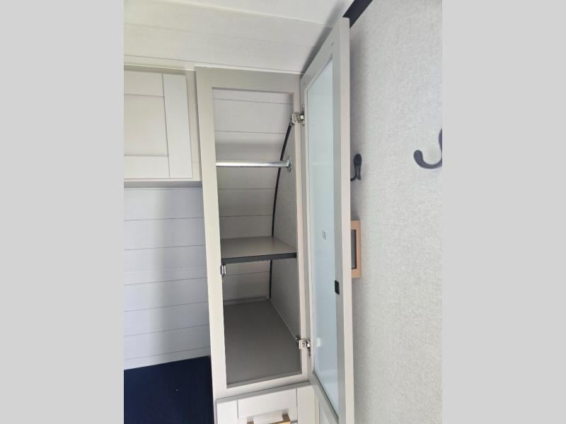 New 2027 Jayco Jay Feather Air 16RB - photo - 39