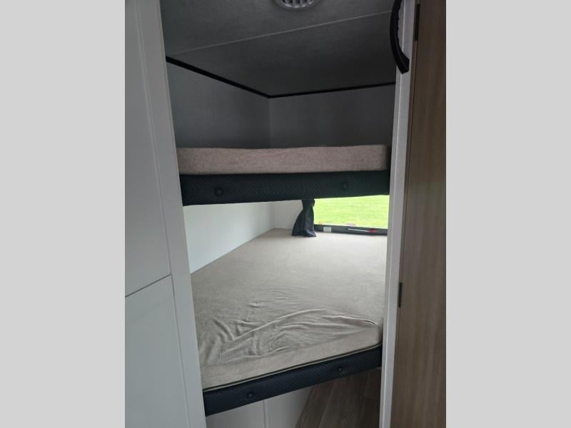 New 2027 Jayco Jay Feather SL 26BHSL - photo - 25