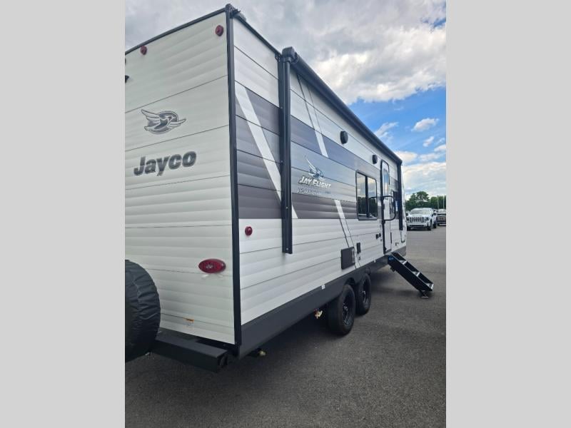 New 2027 Jayco Jay Flight 225MLS - photo - 4