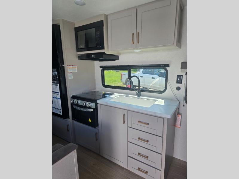 New 2027 Jayco Jay Flight 260BH - photo - 11