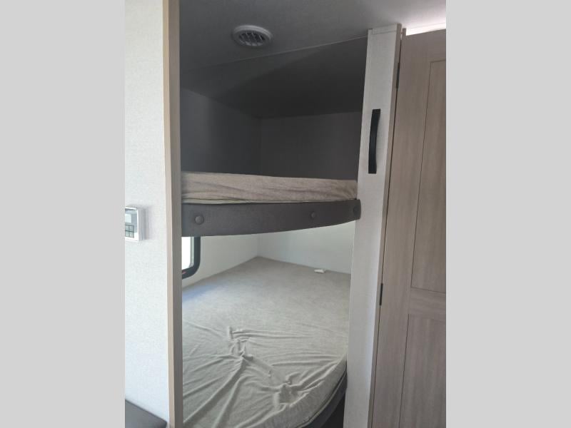 New 2027 Jayco Jay Flight 260BH - photo - 28