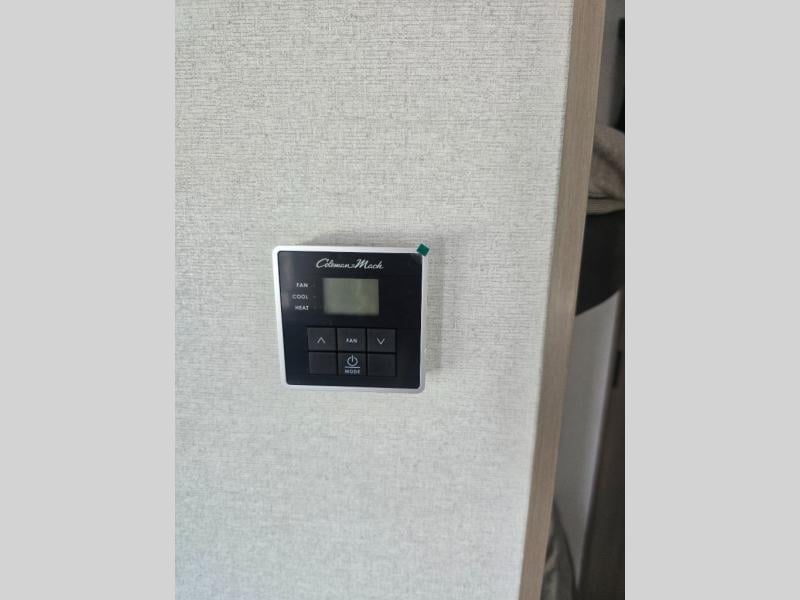 New 2027 Jayco Jay Flight 260BH - photo - 27