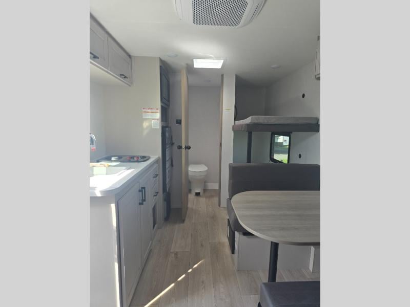 New 2027 Jayco Jay Flight 170BH - photo - 30