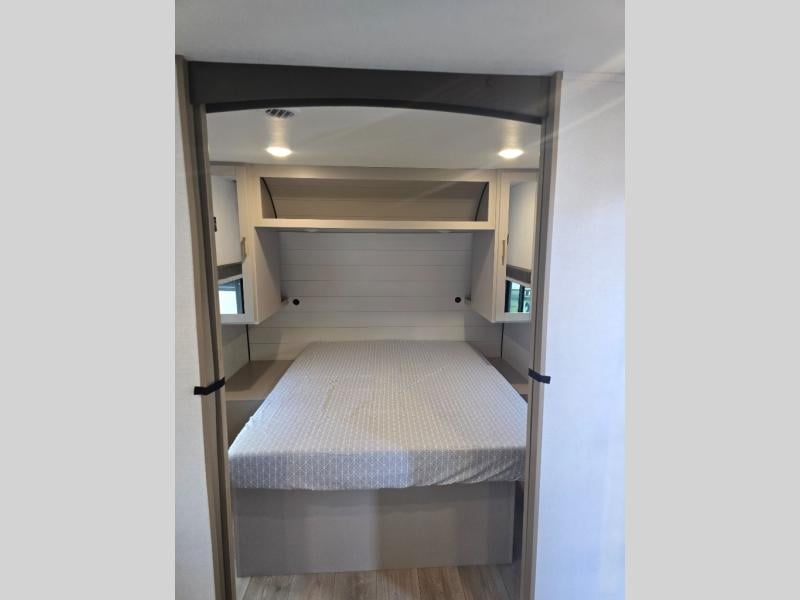 New 2027 Jayco Jay Flight 245BHS - photo - 39
