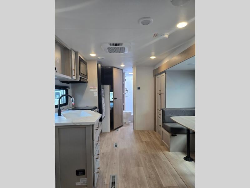 New 2027 Jayco Jay Flight 245BHS - photo - 47