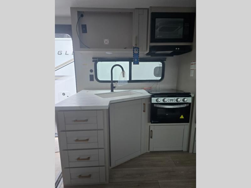 New 2027 Jayco Jay Flight 325BHT - photo - 18