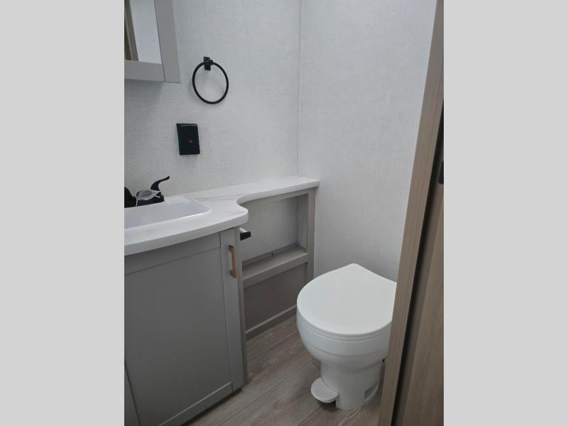 New 2027 Jayco Jay Flight 325BHT - photo - 32