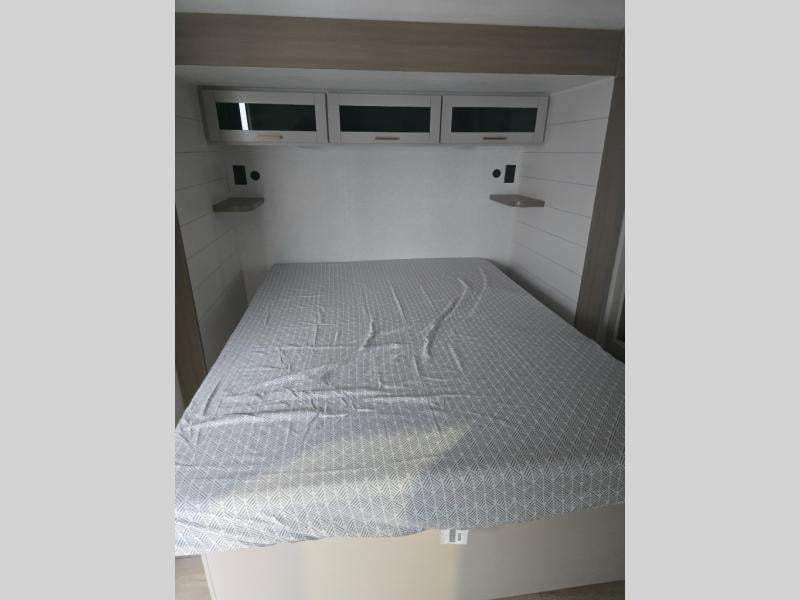 New 2027 Jayco Jay Flight 325BHT - photo - 45