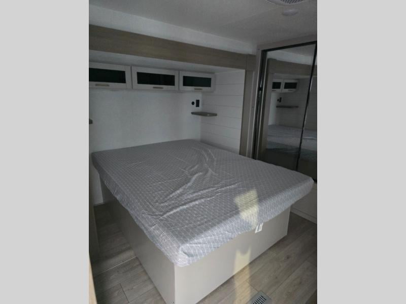 New 2027 Jayco Jay Flight 325BHT - photo - 44
