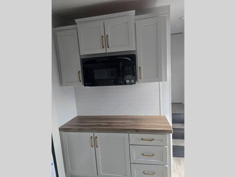 New 2027 Jayco Eagle 29RLC - photo - 18