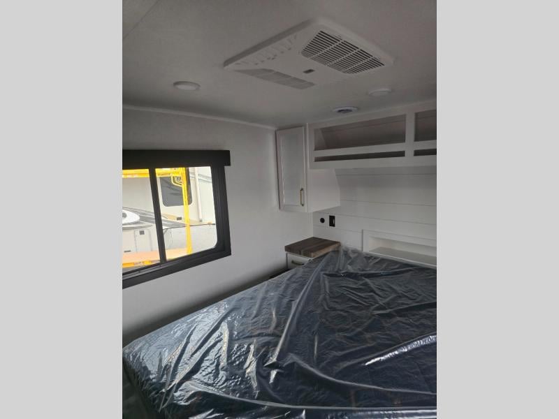 New 2027 Jayco Eagle 29RLC - photo - 65