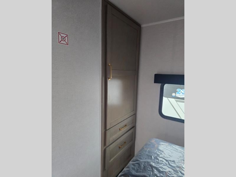 New 2027 Jayco Eagle 312BHOK - photo - 71