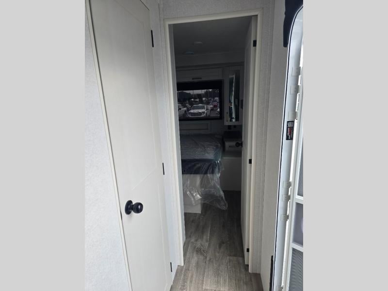 New 2027 Jayco Eagle 312BHOK - photo - 57