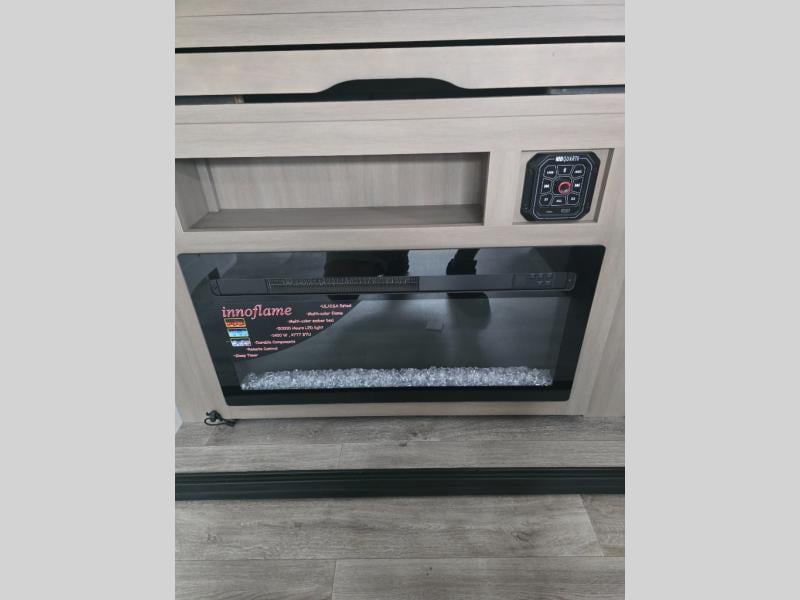 New 2027 Jayco Eagle 312BHOK - photo - 43