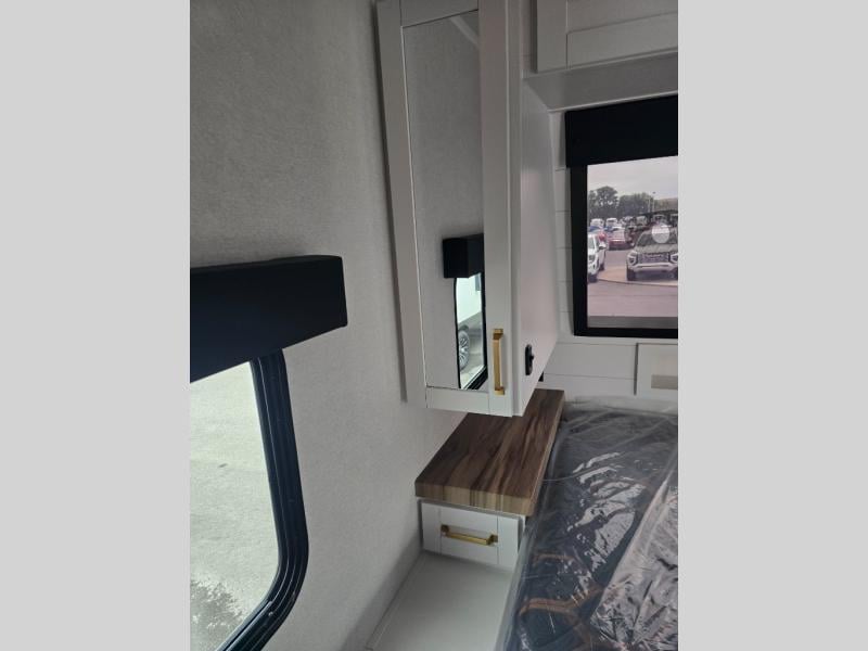 New 2027 Jayco Eagle 312BHOK - photo - 74