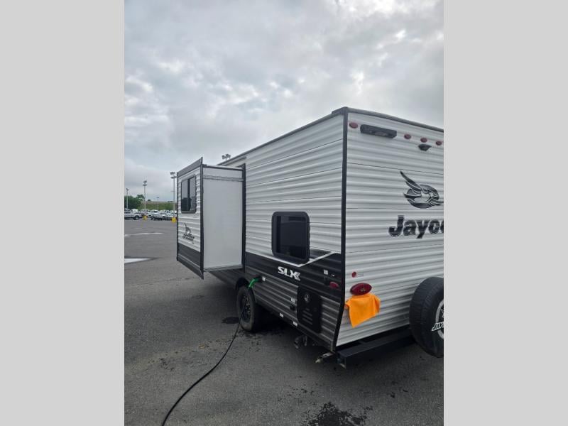 Pre-Owned 2024 Jayco Jay Flight SLX 184BS - photo - 5