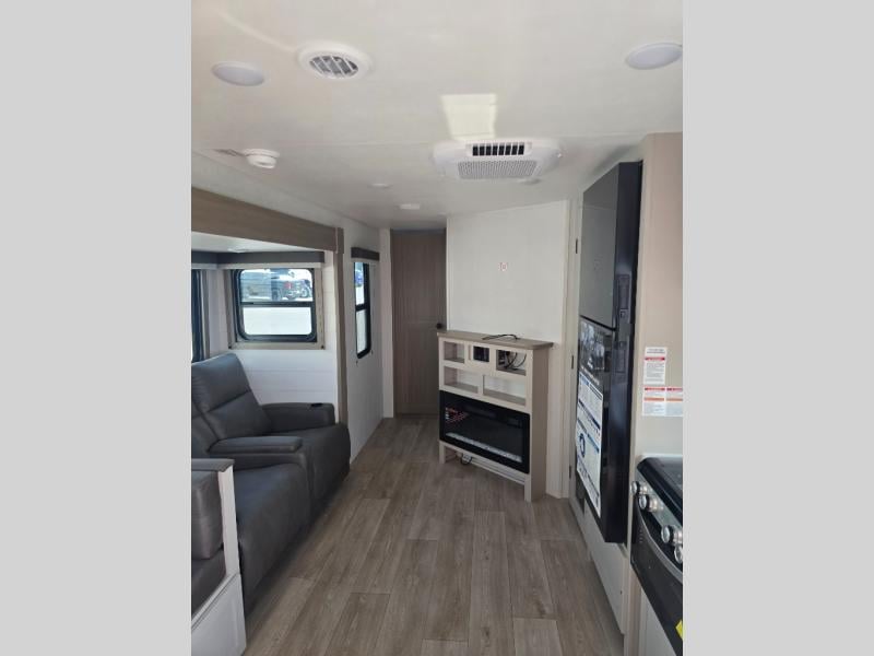 New 2027 Jayco Jay Flight 295TBS - photo - 18