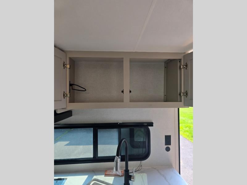New 2027 Jayco Jay Flight 295TBS - photo - 23