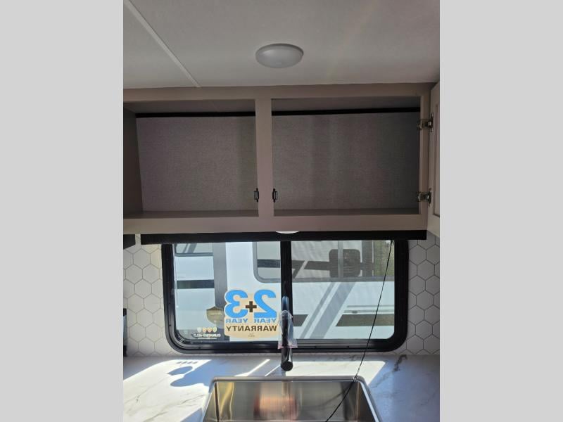 New 2027 Jayco Jay Feather 19MRK - photo - 25
