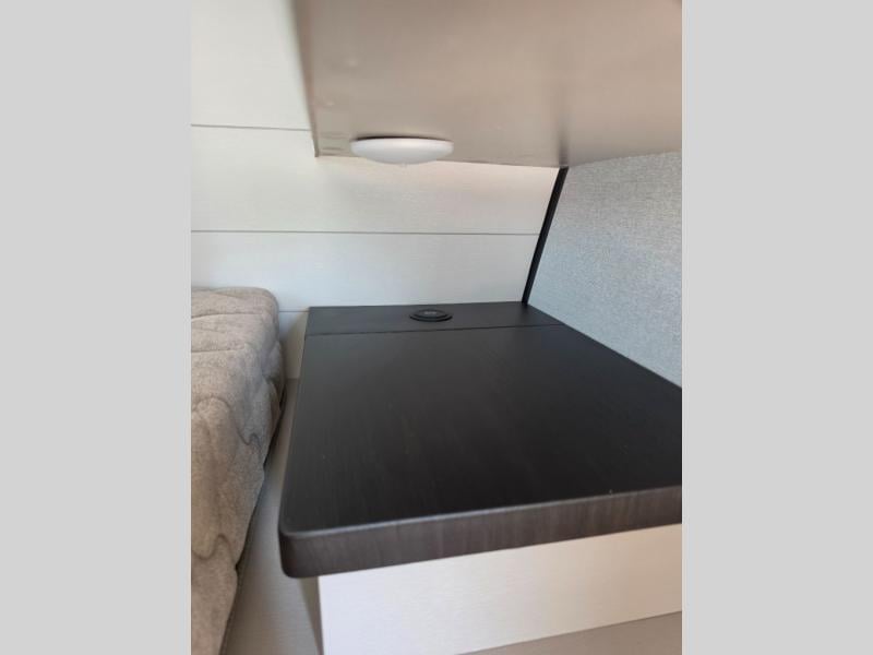 New 2027 Jayco Jay Feather 19MRK - photo - 45