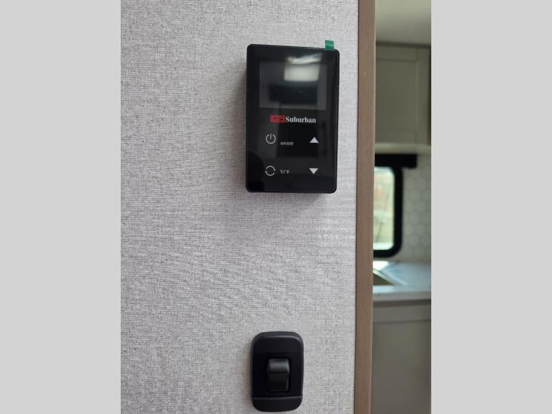 New 2027 Jayco Jay Feather 19MRK - photo - 35