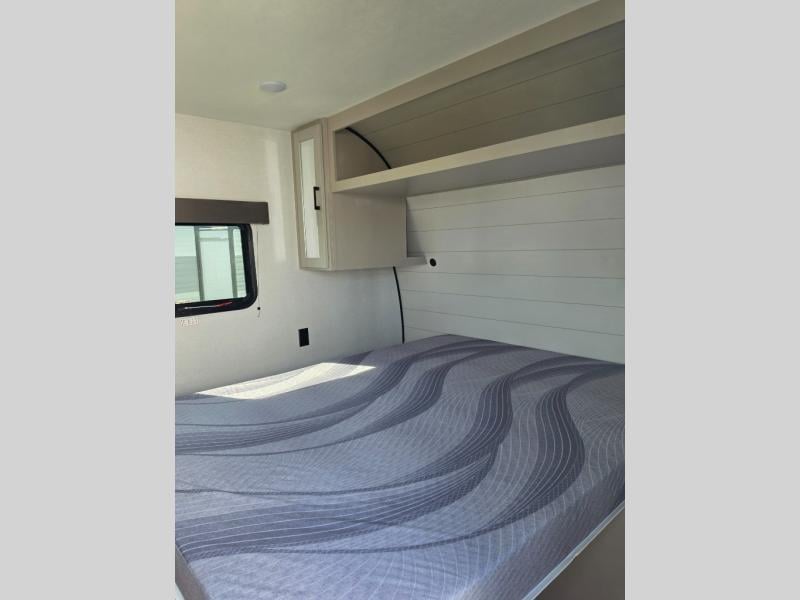 New 2027 Jayco Jay Flight 250BH - photo - 10