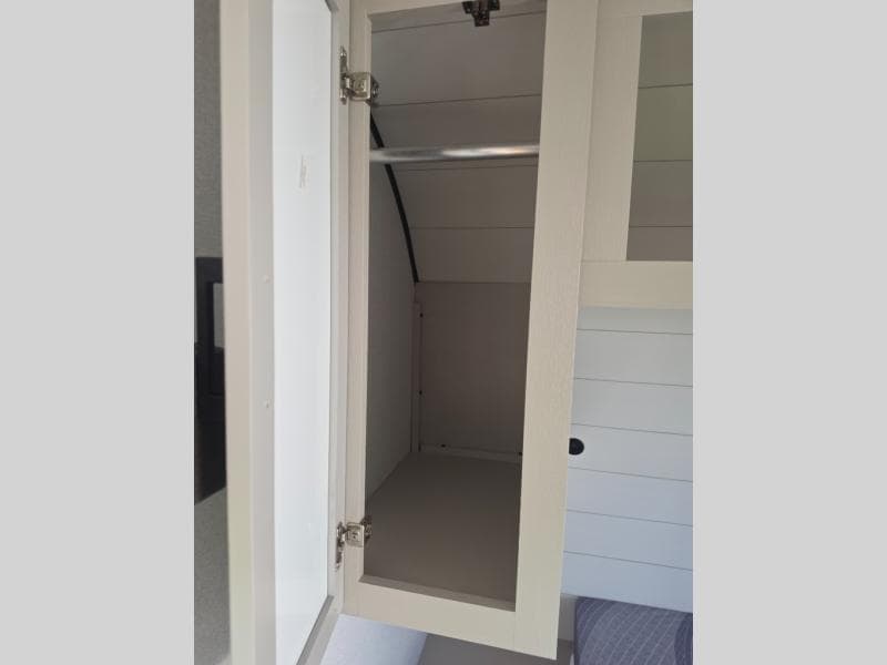 New 2027 Jayco Jay Flight 250BH - photo - 38