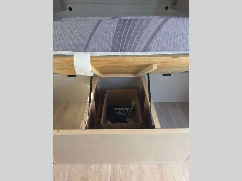 New 2027 Jayco Jay Flight 250BH - photo - 37