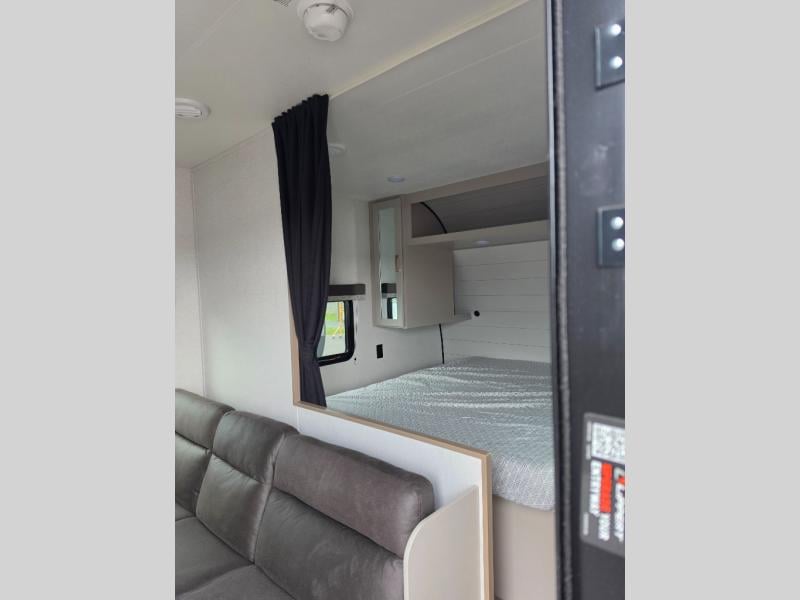 New 2027 Jayco Jay Flight 260BH - photo - 11