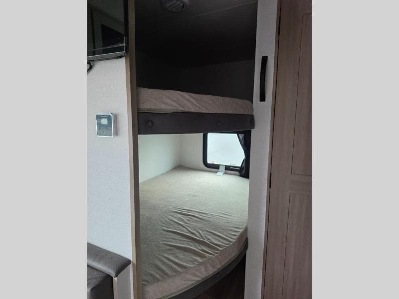 New 2027 Jayco Jay Flight 260BH - photo - 30