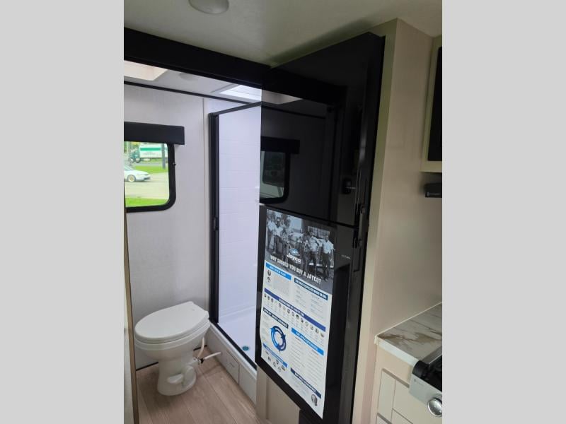 New 2027 Jayco Jay Feather Air 15MRB - photo - 20