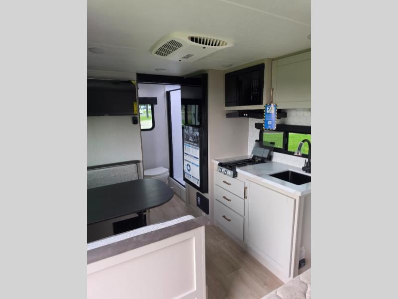 New 2027 Jayco Jay Feather Air 15MRB - photo - 44