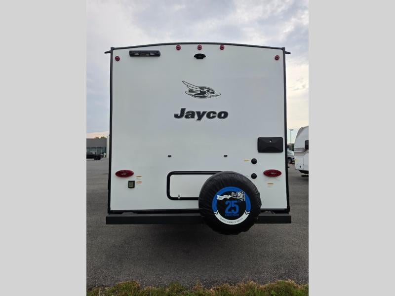 New 2027 Jayco Jay Flight 335BHS - photo - 6