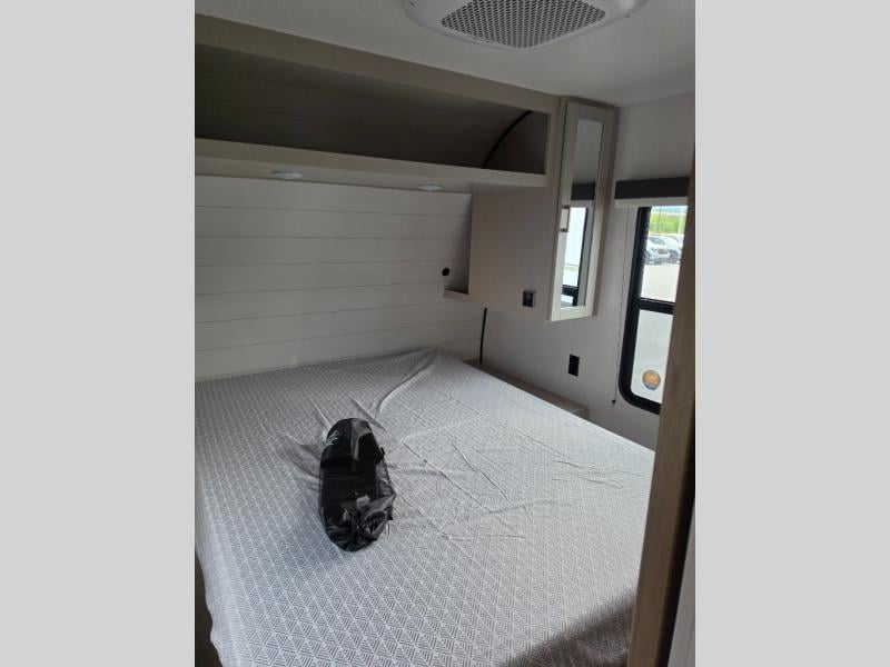 New 2027 Jayco Jay Flight 335BHS - photo - 51