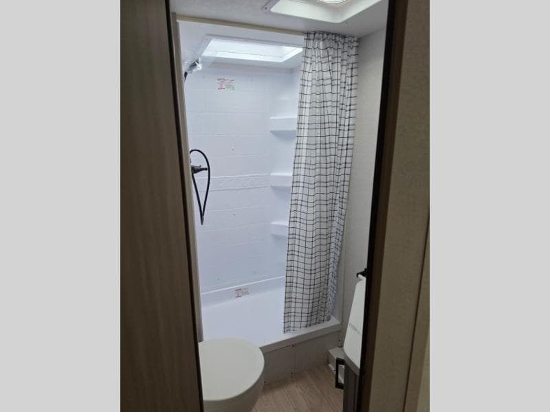 New 2027 Jayco Jay Flight 197MB - photo - 25
