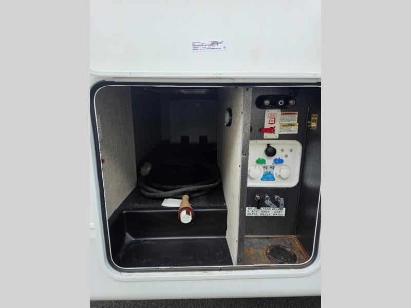 Pre-Owned 2023 Jayco Eagle HT 24RE - photo - 8