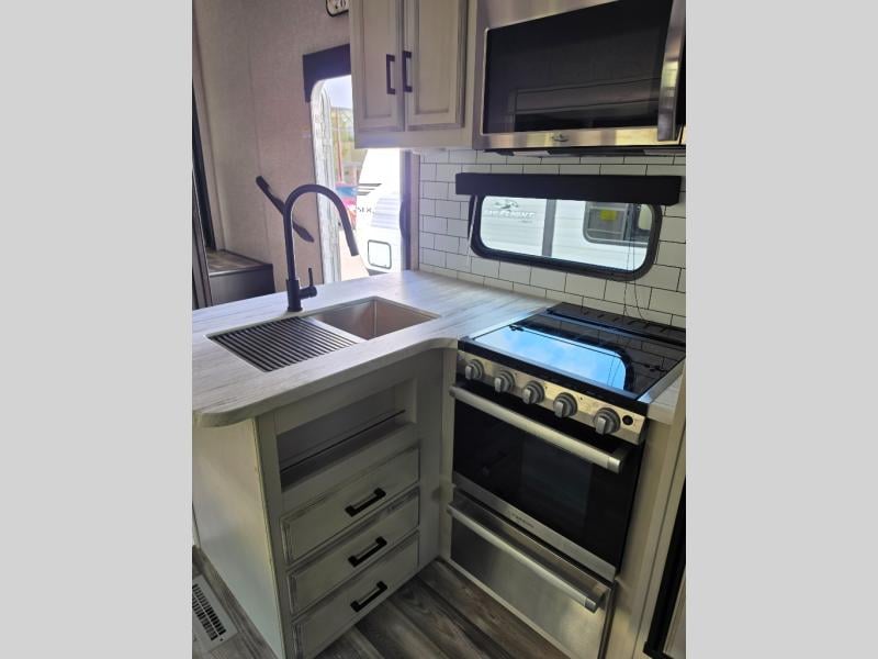 Pre-Owned 2023 Jayco Eagle HT 24RE - photo - 19
