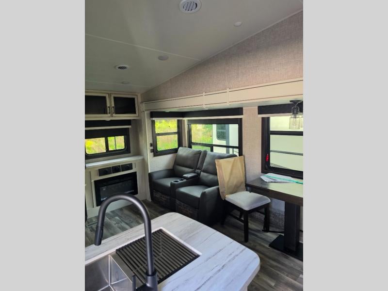 Pre-Owned 2023 Jayco Eagle HT 24RE - photo - 14
