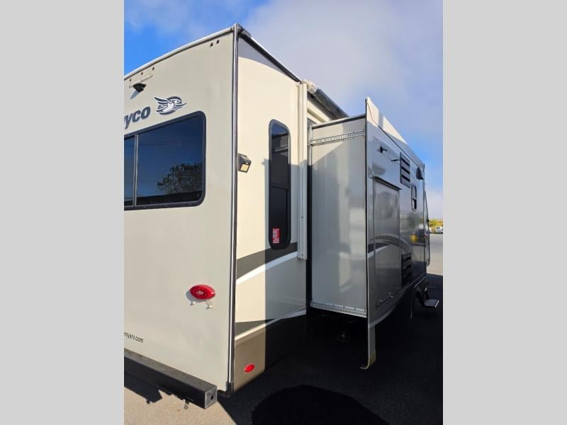 Pre-Owned 2019 Jayco Eagle HT 280RSOK - photo - 5