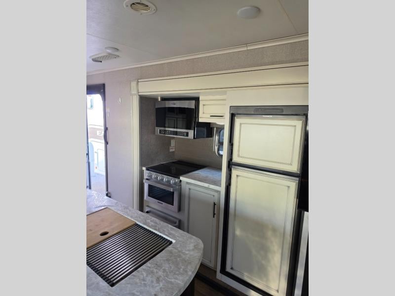 Pre-Owned 2019 Jayco Eagle HT 280RSOK - photo - 18