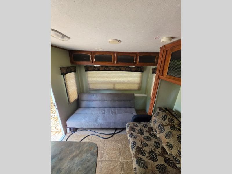 Pre-Owned 2011 Jayco Jay Feather Select 28U - photo - 9