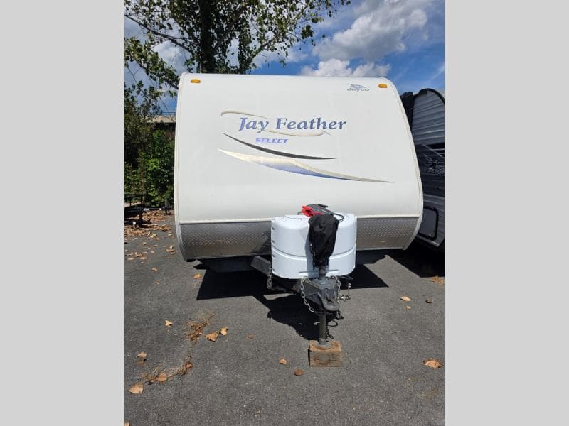 Pre-Owned 2011 Jayco Jay Feather Select 28U - photo - 1