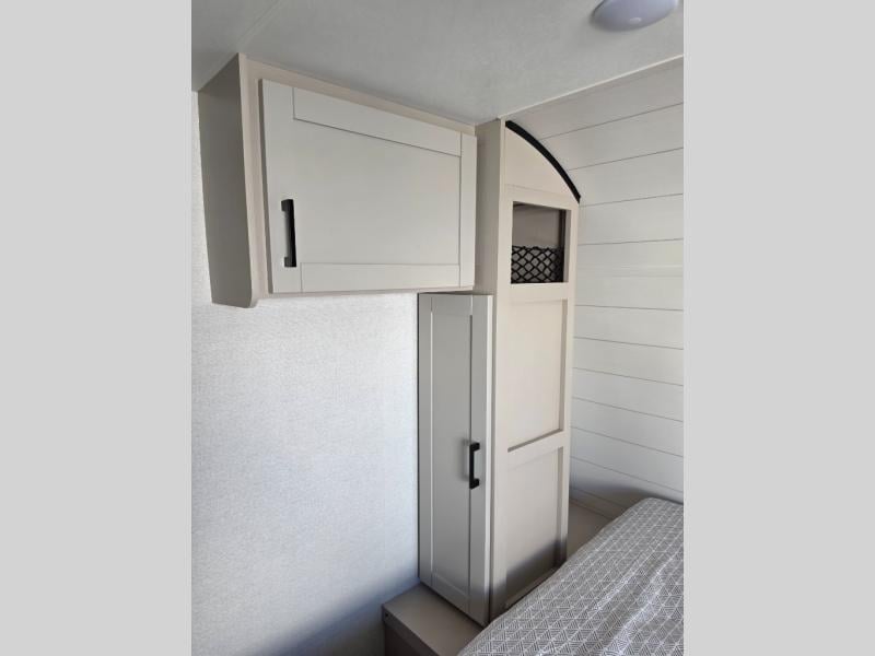 New 2027 Jayco Jay Flight 197MB - photo - 39